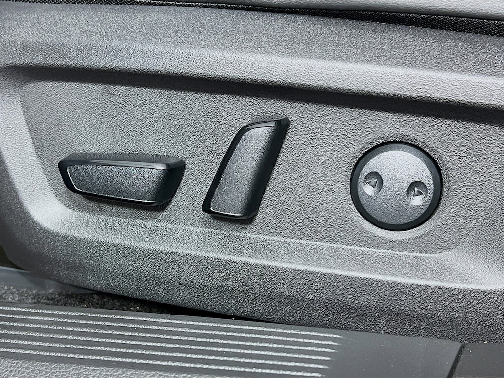 New 2026 Nissan Rogue Platinum SUV