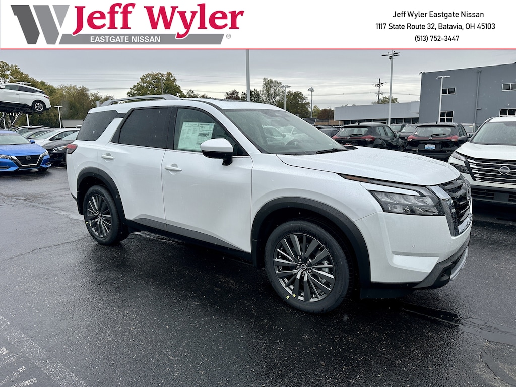 New 2025 Nissan Pathfinder SL SUV