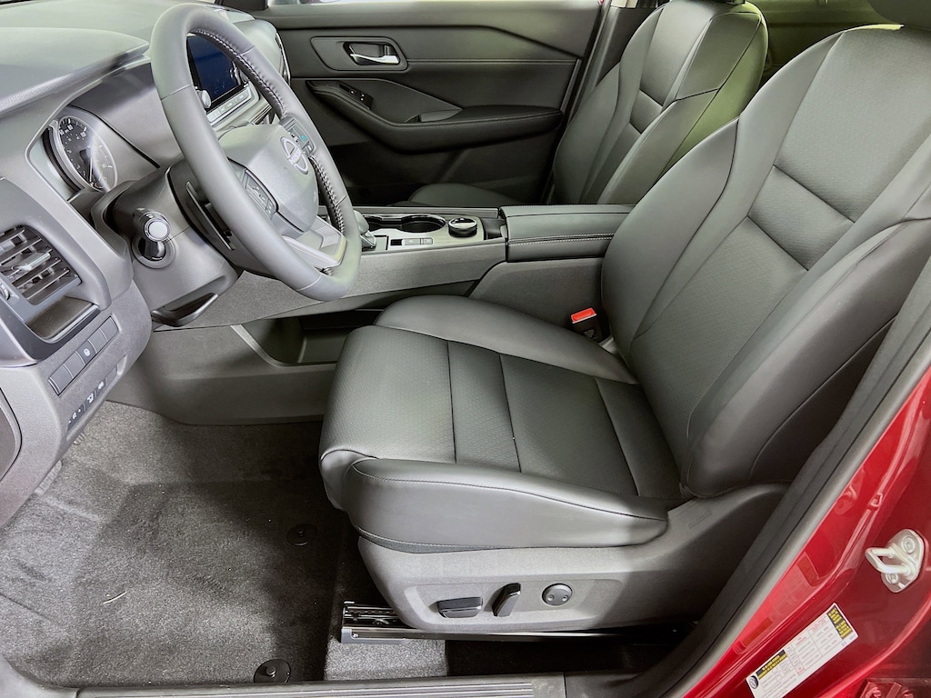 New 2026 Nissan Rogue SV SUV