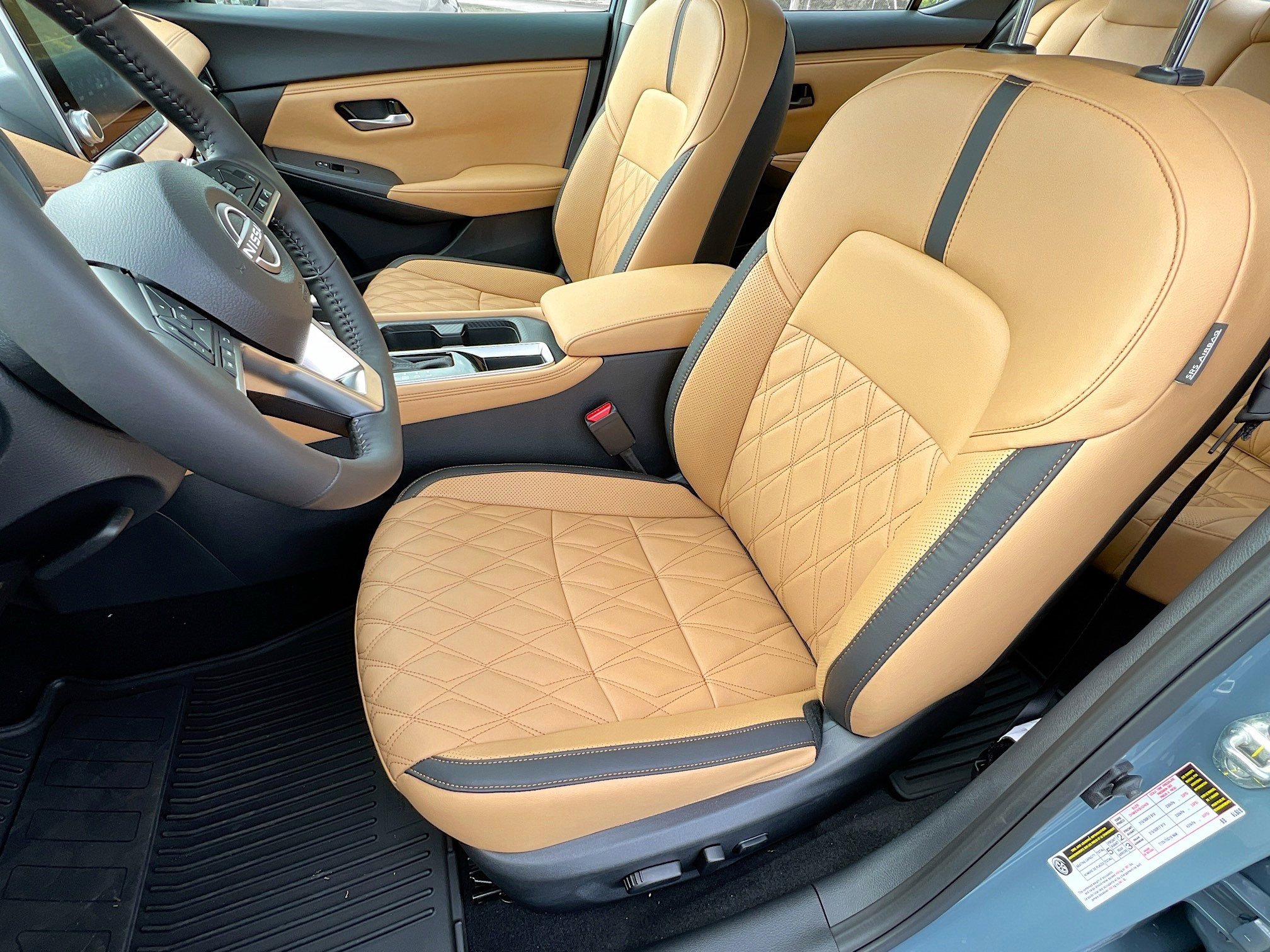 2025 Nissan Sentra SV photo 3