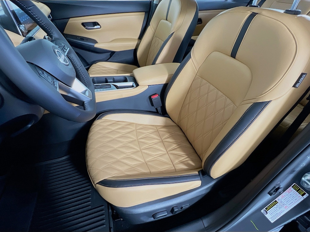 New 2025 Nissan Sentra SV Sedan