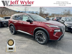 2026 Nissan Rogue Dark Armor SUV