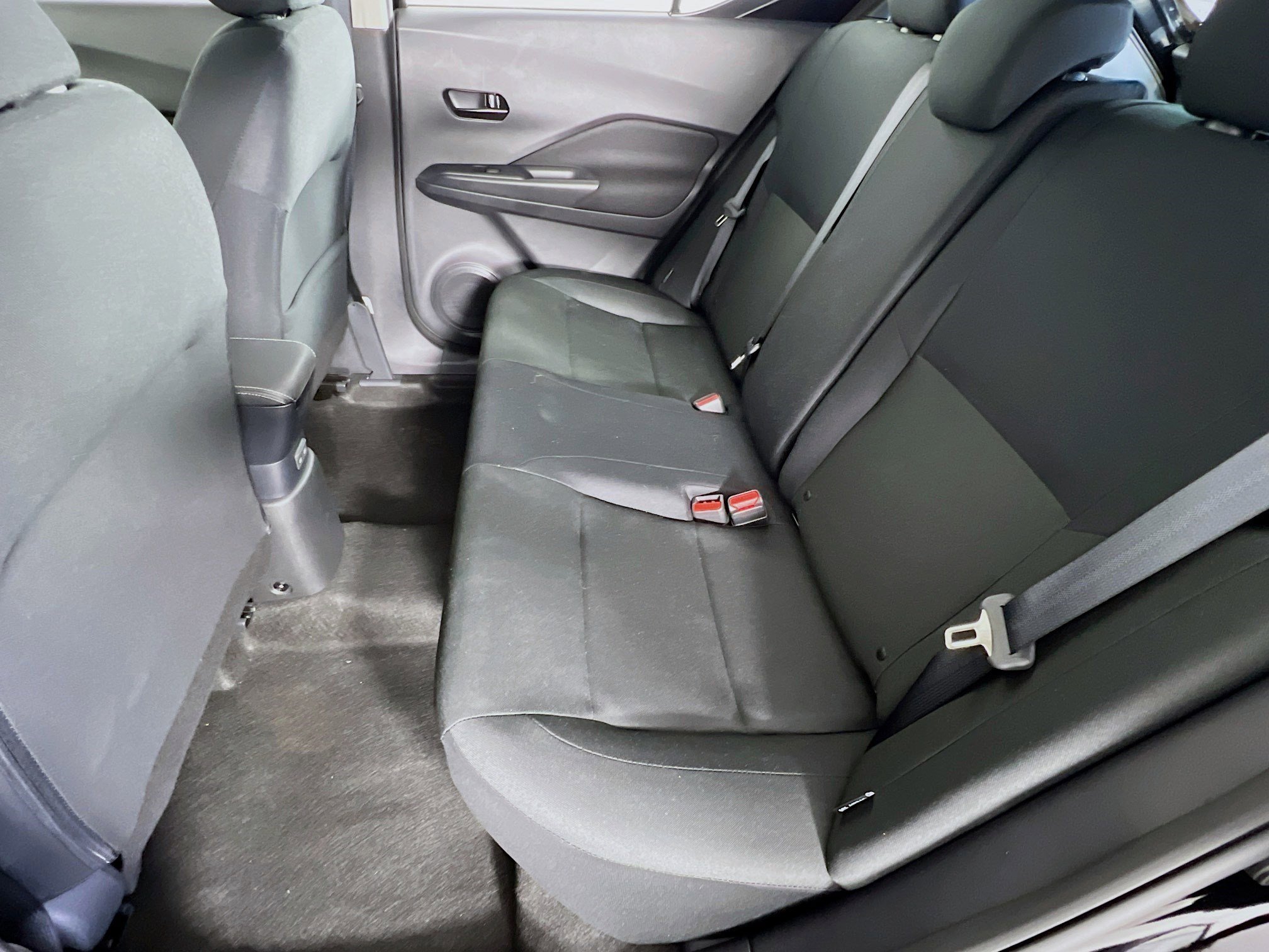 2025 Nissan Kicks Play S photo 4