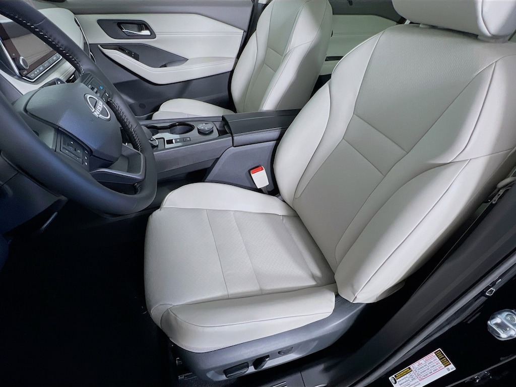 New 2026 Nissan Rogue SV SUV