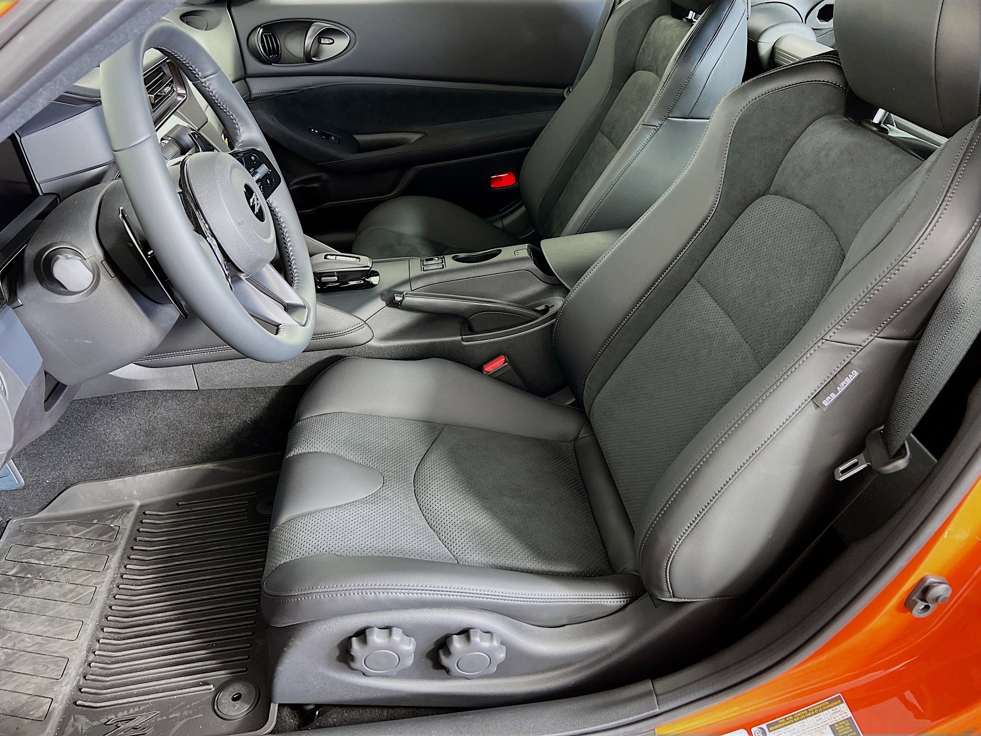 2024 Nissan Z Performance photo 3