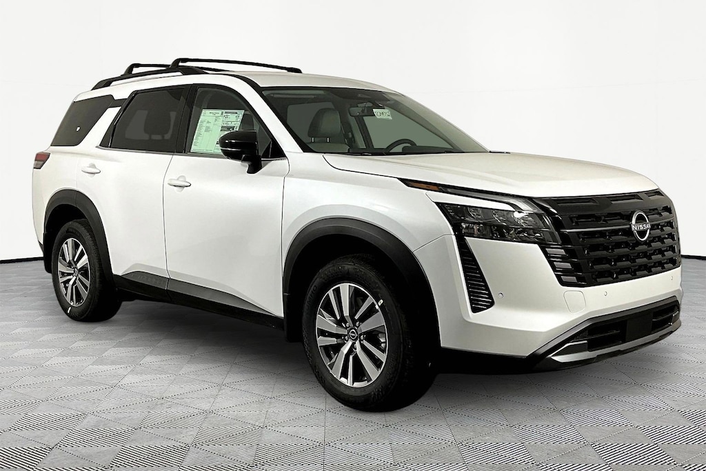 New 2026 Nissan Pathfinder SL SUV