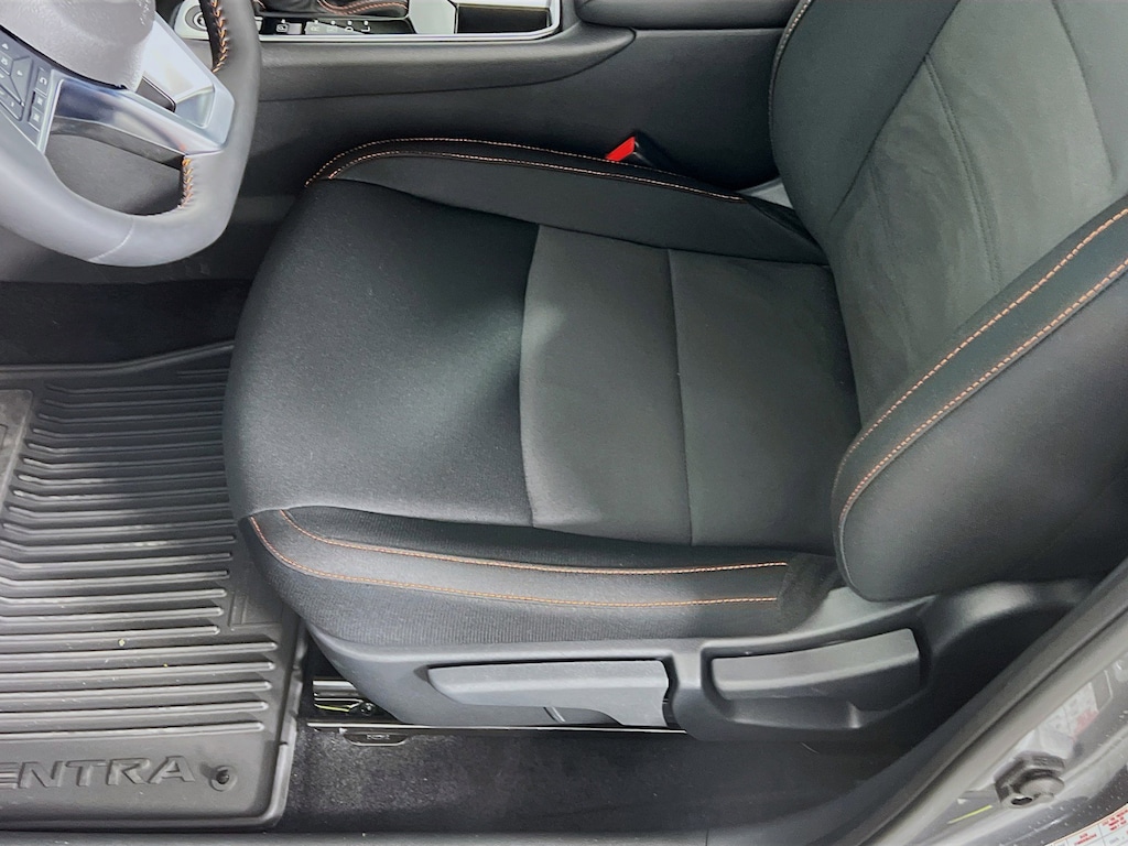 New 2025 Nissan Sentra SR Sedan