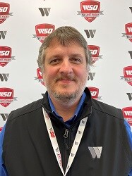 Staff member Leonard Terry from ID_8bc8950e75ef