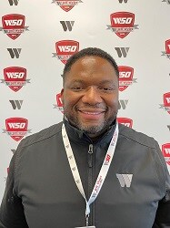 Staff member Shenazar Willis from ID_ddd118402e6d