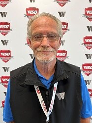 Staff member Tim Spradlin from ID_36fbfddd0898