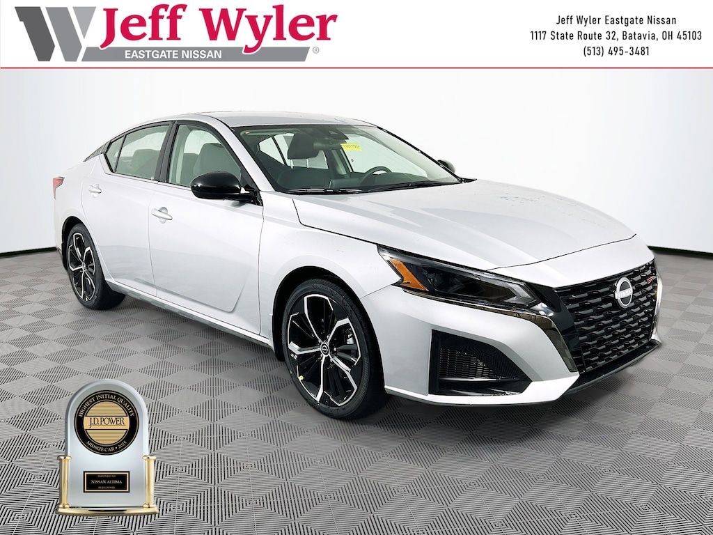 New 2025 Nissan Altima SR Sedan