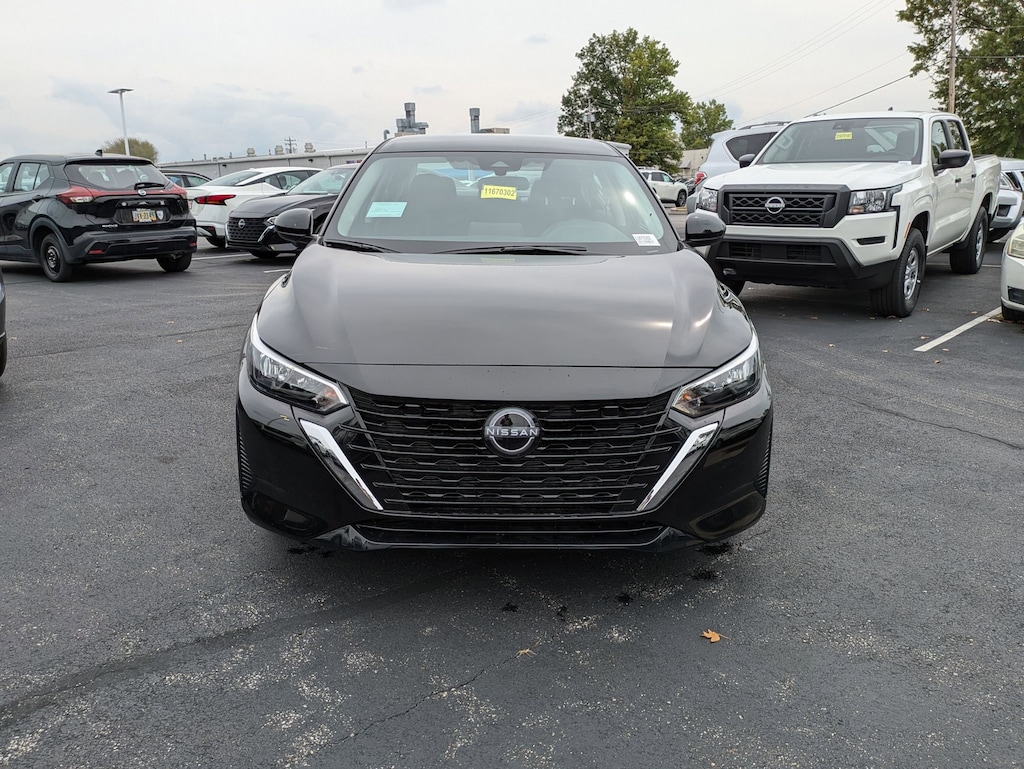 New 2025 Nissan Sentra SV Sedan