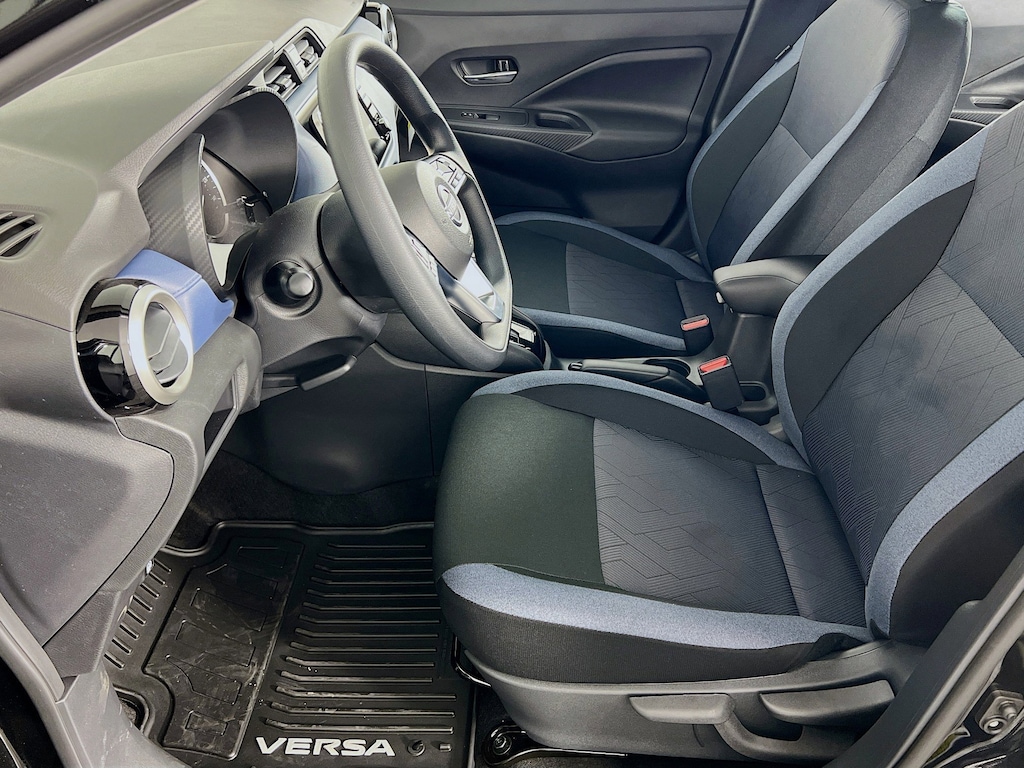 New 2025 Nissan Versa SV Sedan