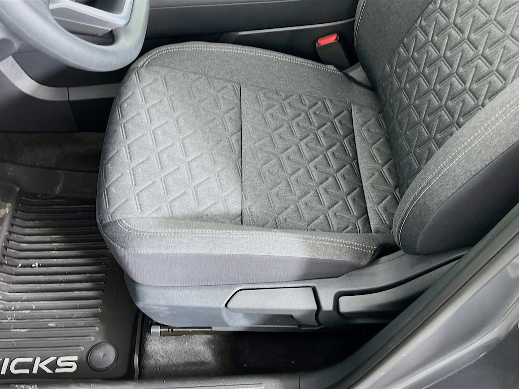 New 2026 Nissan Kicks SV SUV