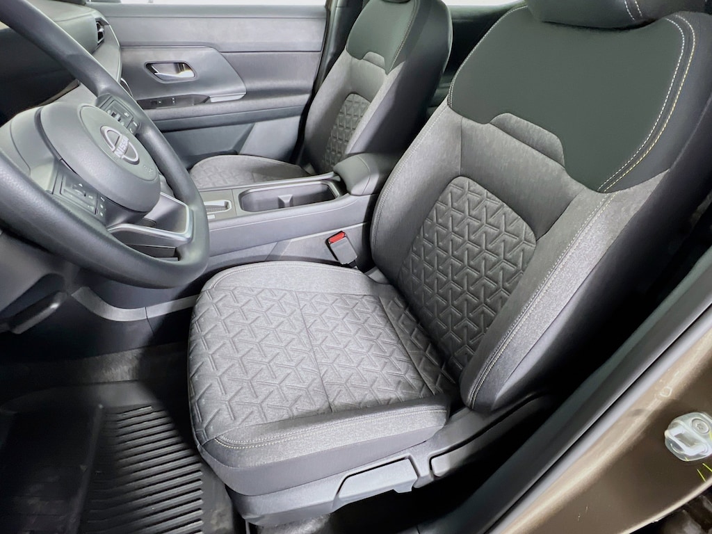 New 2026 Nissan Kicks SV SUV