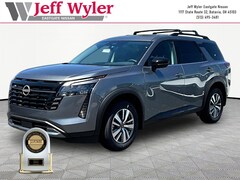 2026 Nissan Pathfinder SL SUV