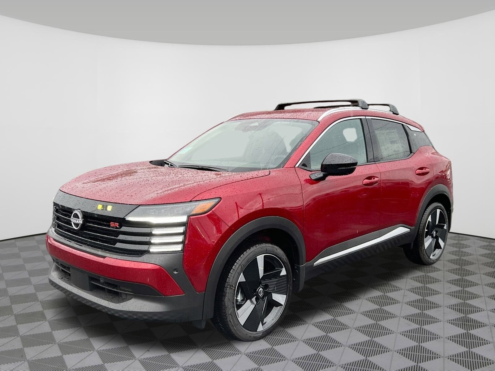 2026 Nissan Kicks SR photo 2