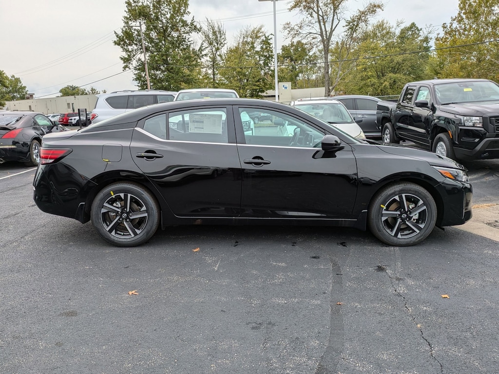New 2025 Nissan Sentra SV Sedan