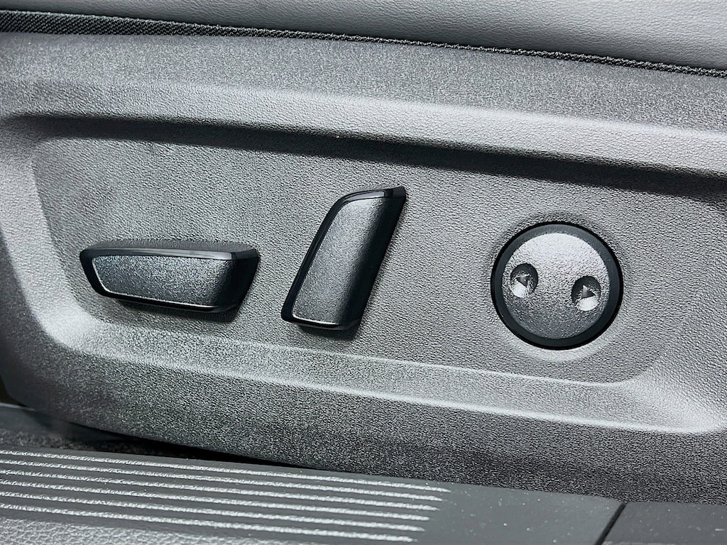 New 2026 Nissan Rogue Platinum SUV