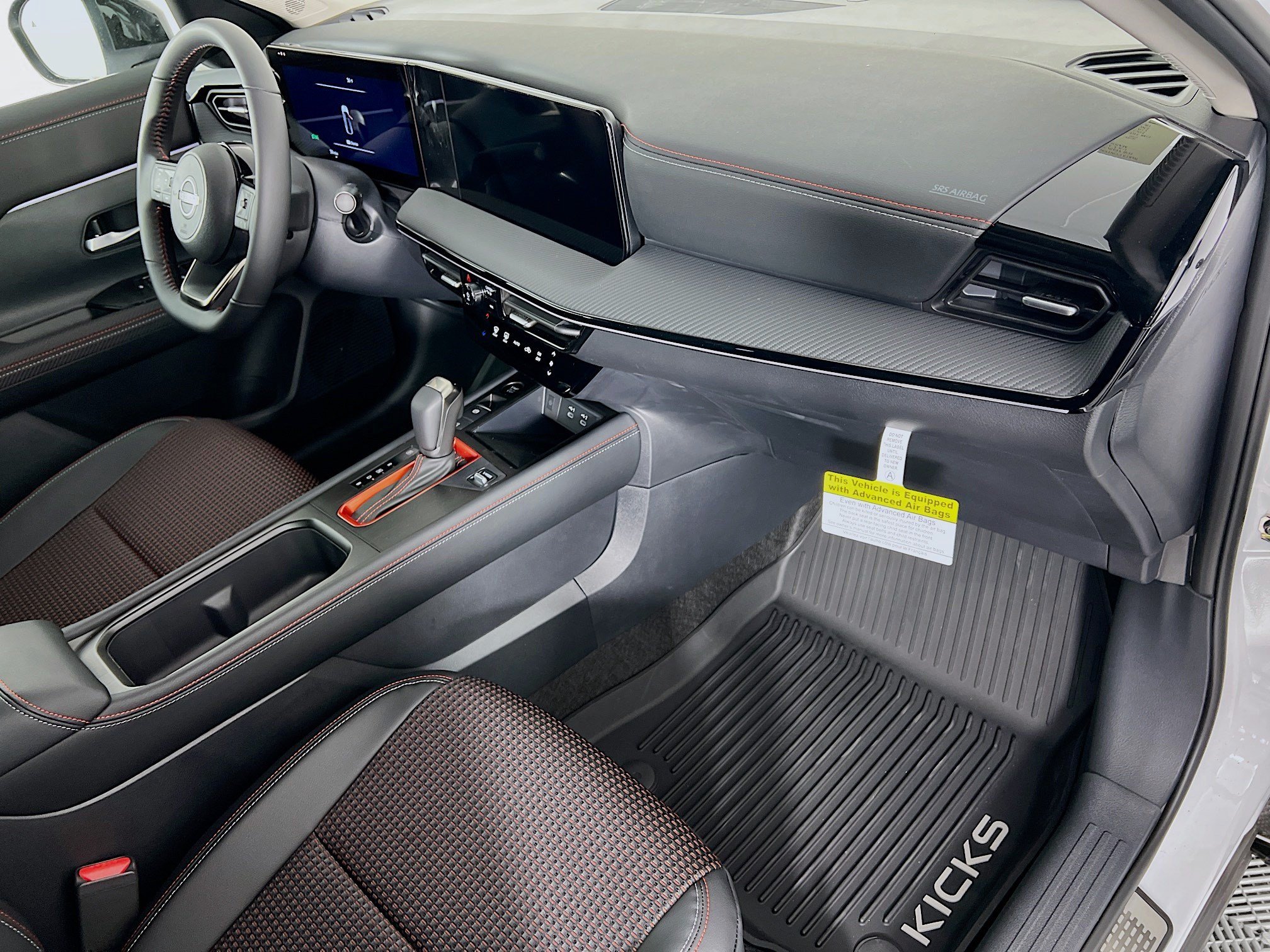 2025 Nissan Kicks SR AWD - Photo 23