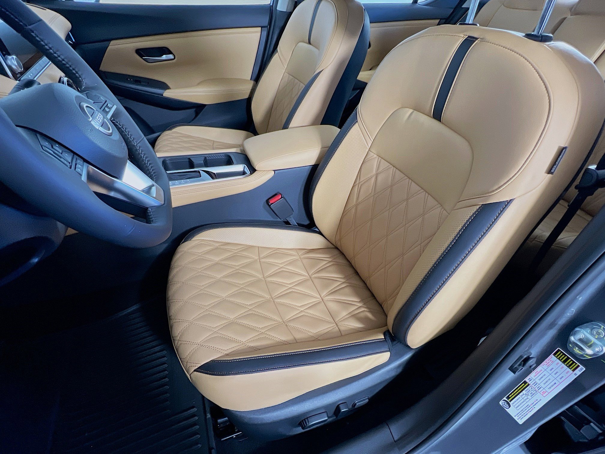 2025 Nissan Sentra SV photo 3