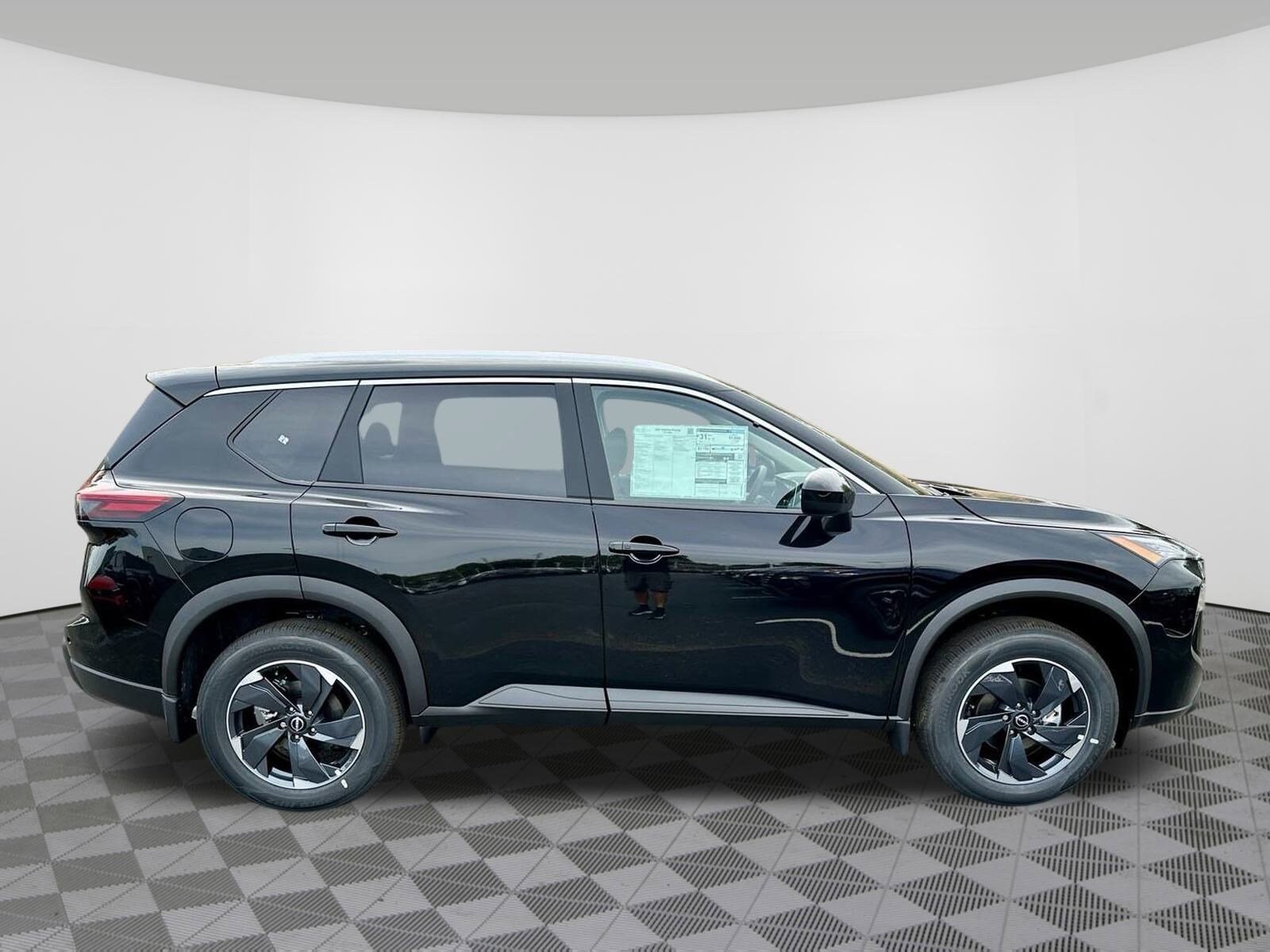 2026 Nissan Rogue SV photo 2