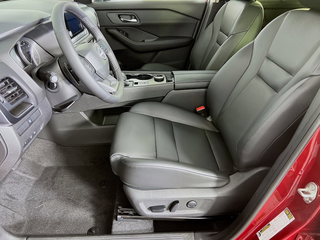 New 2026 Nissan Rogue SV SUV