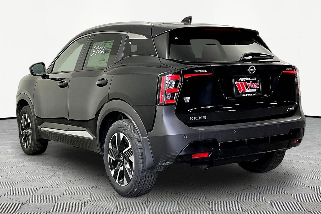 New 2026 Nissan Kicks SV SUV
