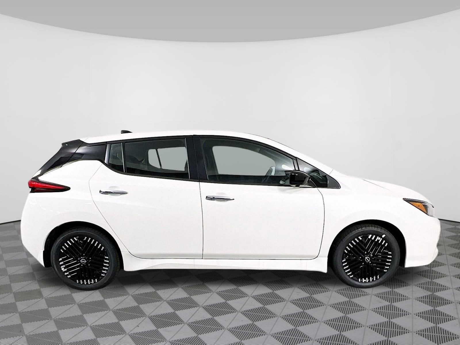 2025 Nissan Leaf SV PLUS - Photo 31