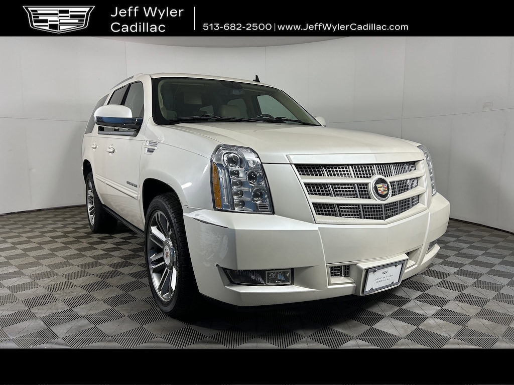 Used 2013 CADILLAC Escalade AWD 4dr Premium SUV