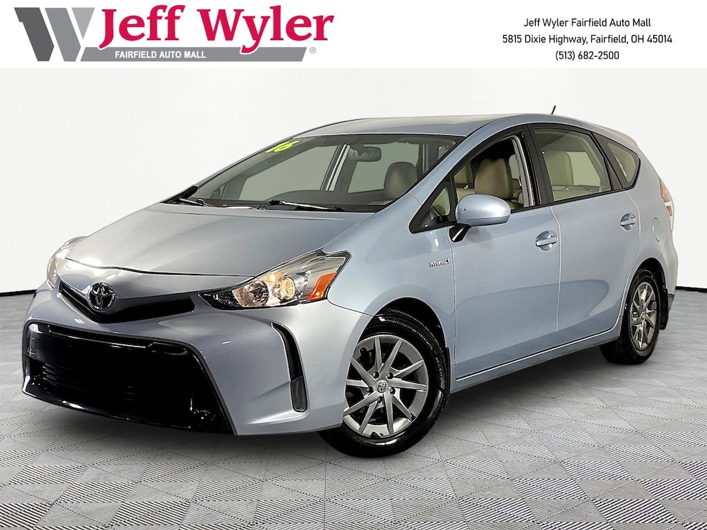 Used 2016 Toyota Prius v 5dr Wgn Two Wagon