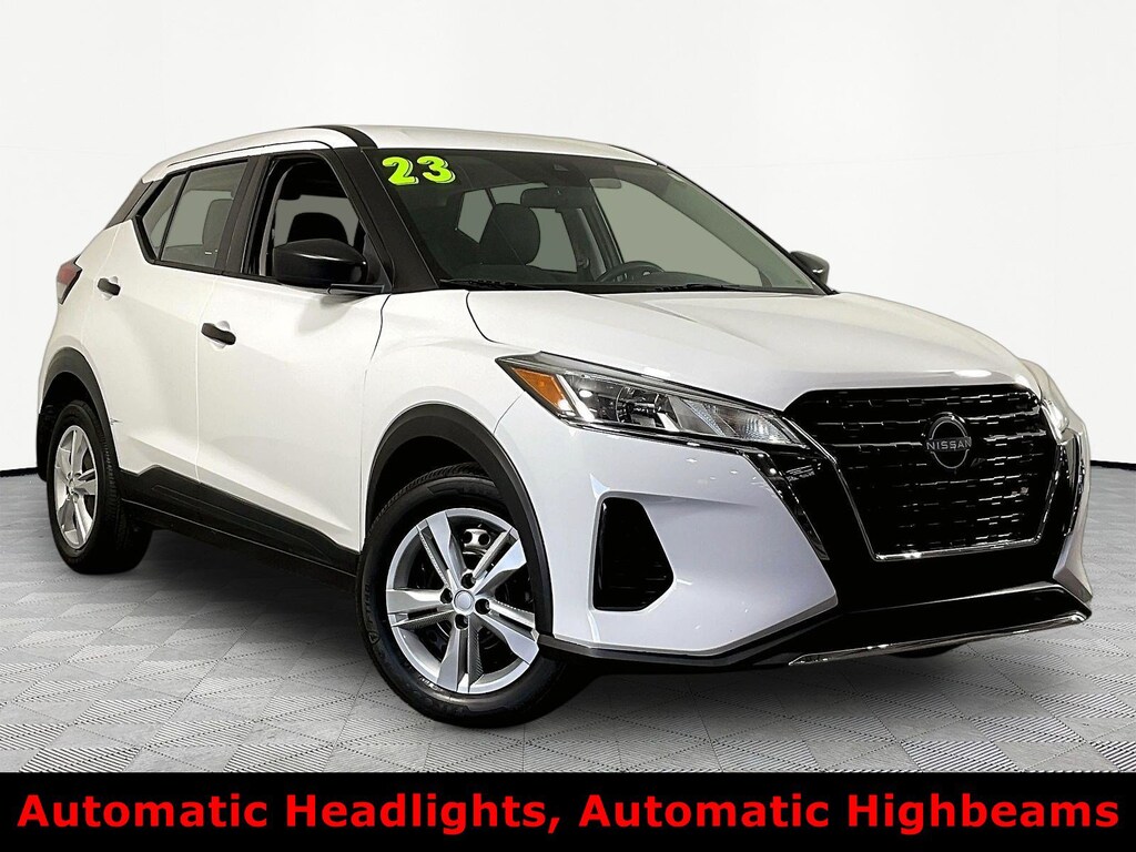 Used 2023 Nissan Kicks S FWD SUV