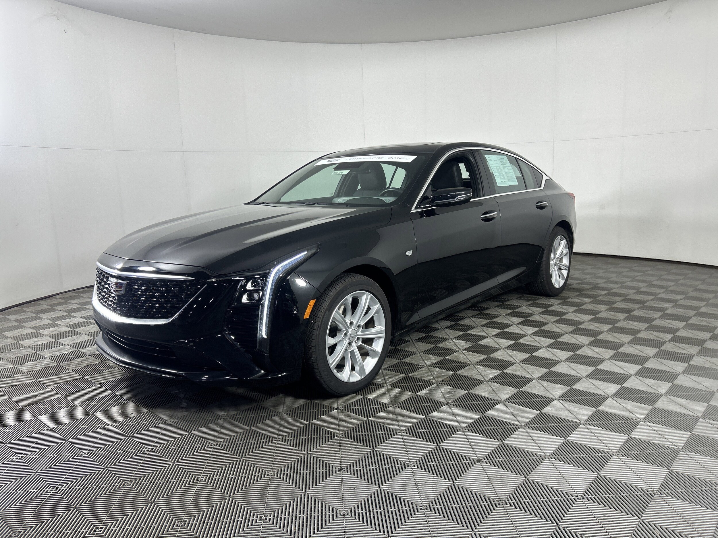 2025 Cadillac CT5 Premium Luxury photo 2