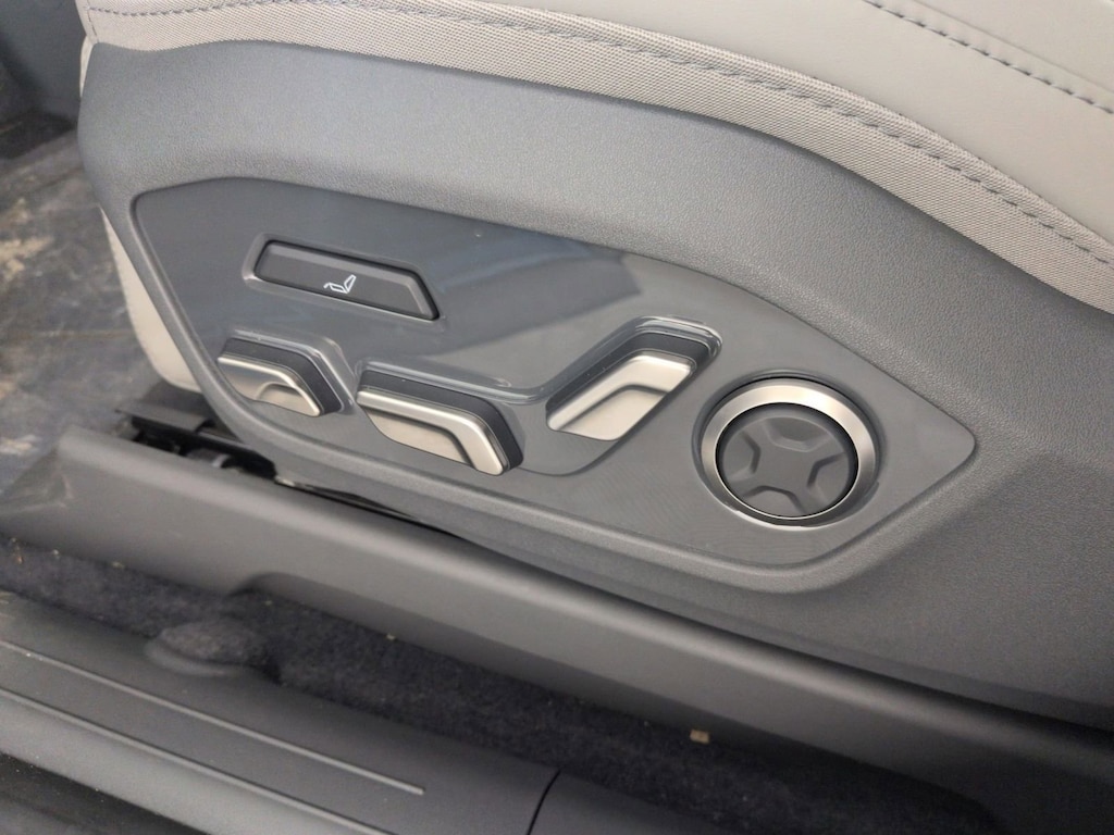 New 2026 Kia EV9 Land SUV