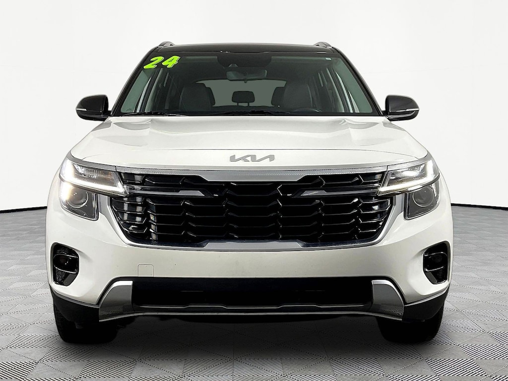 Used 2024 Kia Seltos S IVT AWD SUV