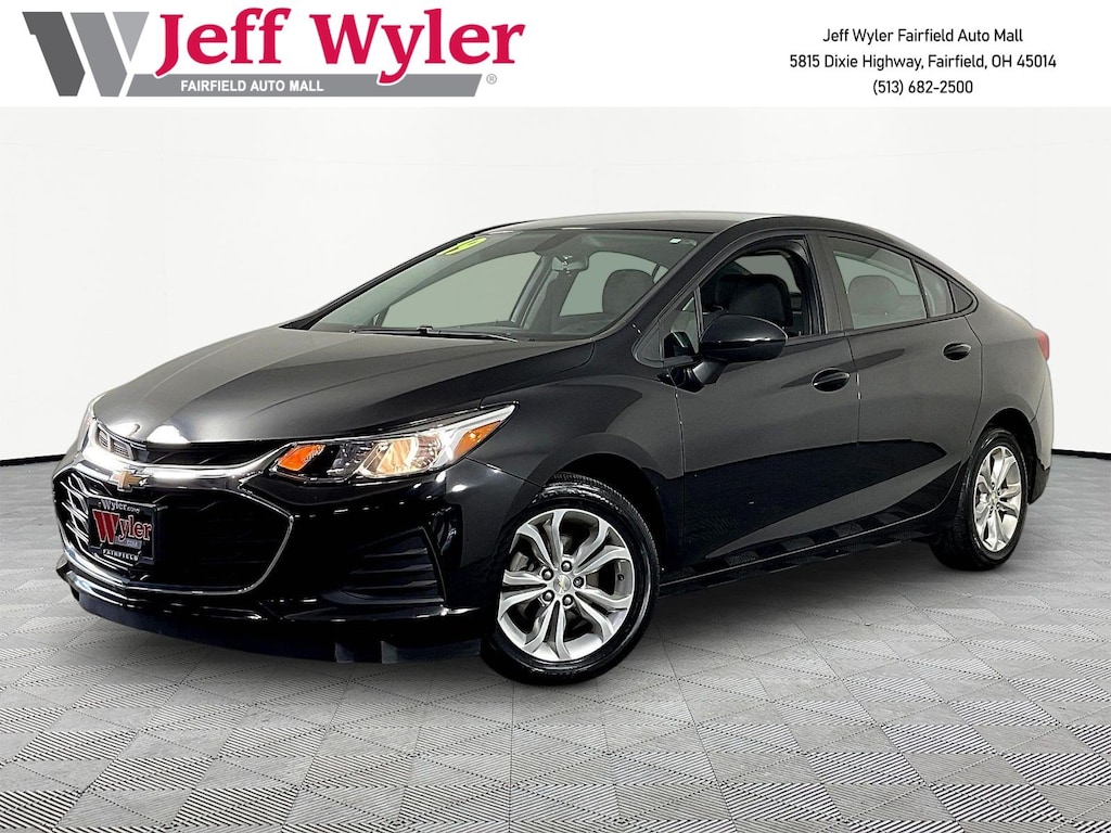Used 2019 Chevrolet Cruze 4dr Sdn LS Sedan