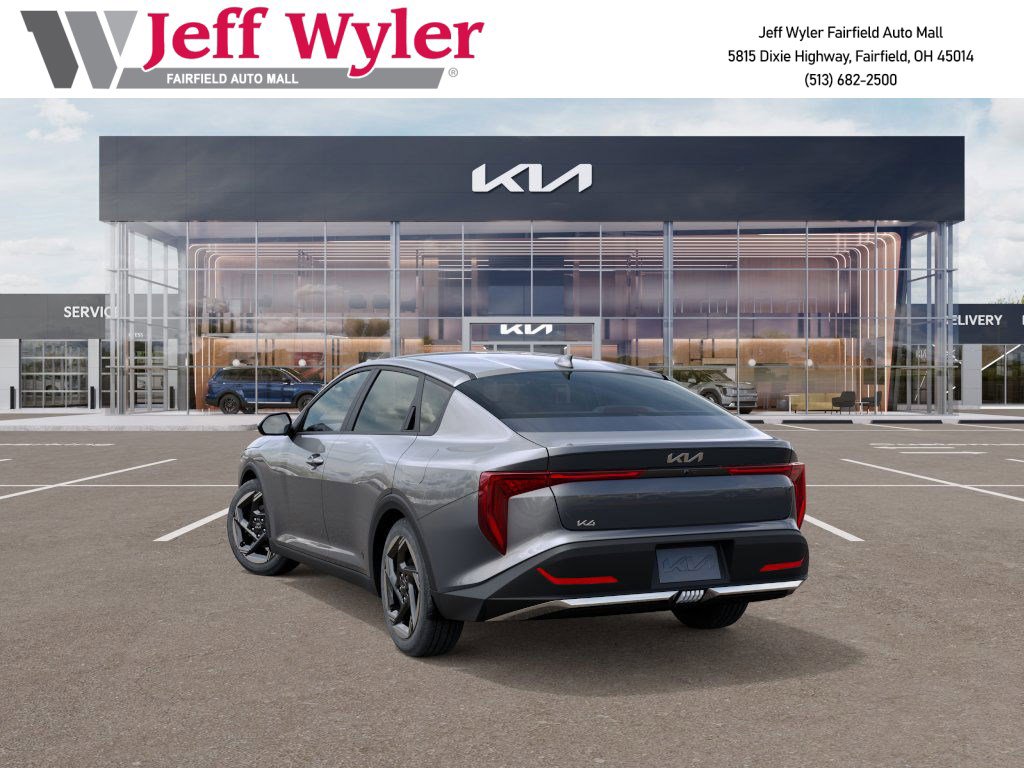 2025 Kia K4 EX photo 4