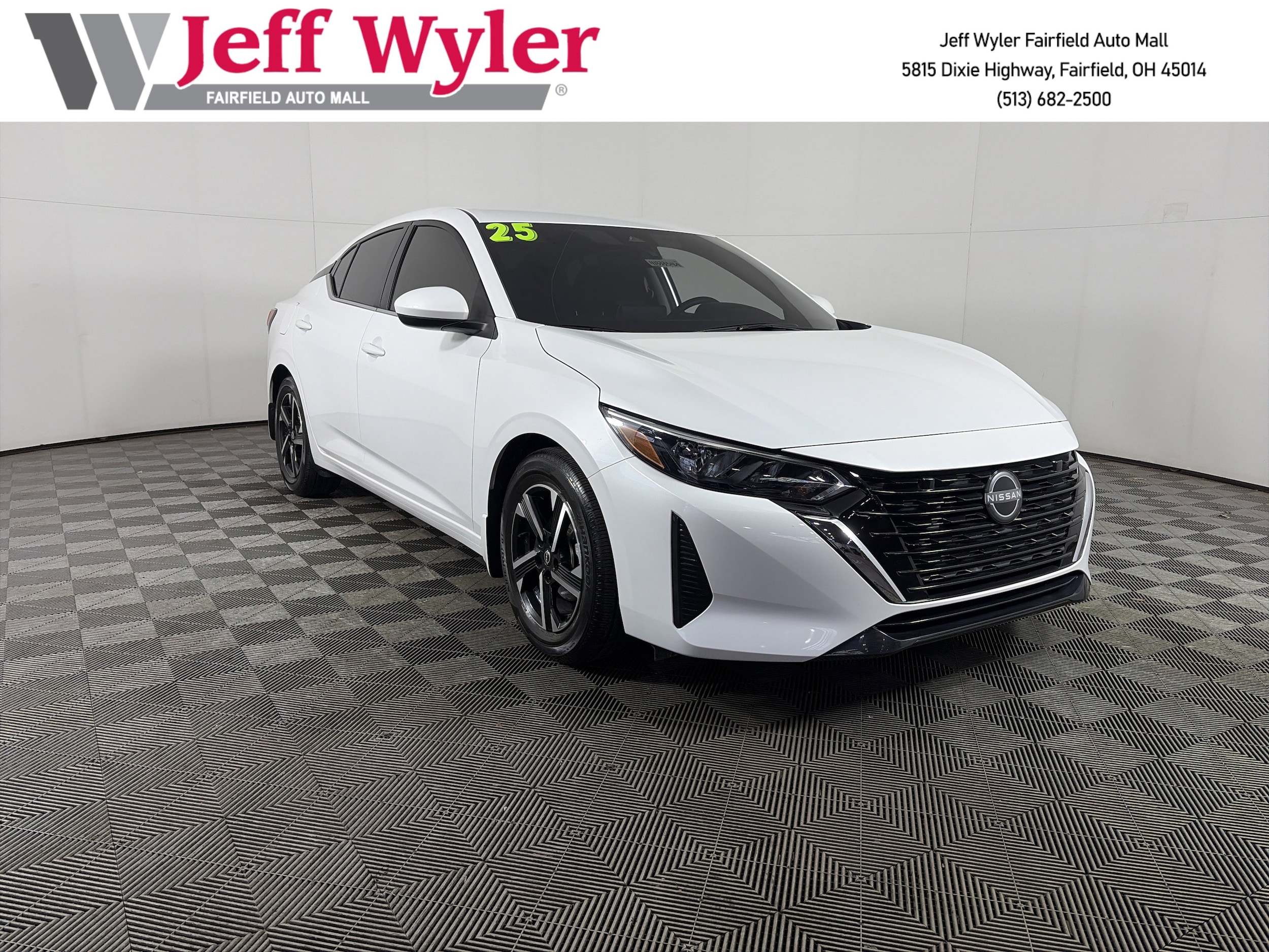 2025 Nissan Sentra SV's photo