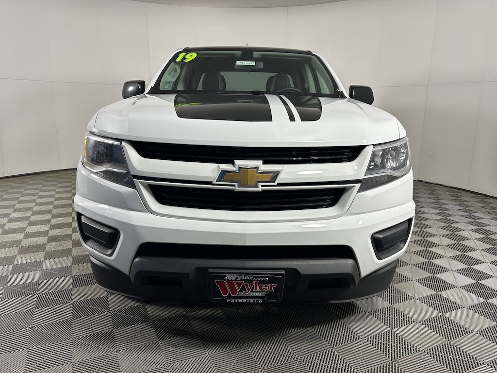 Used 2019 Chevrolet Colorado 2WD Crew Cab 140.5 Work Truck Truck Crew Cab