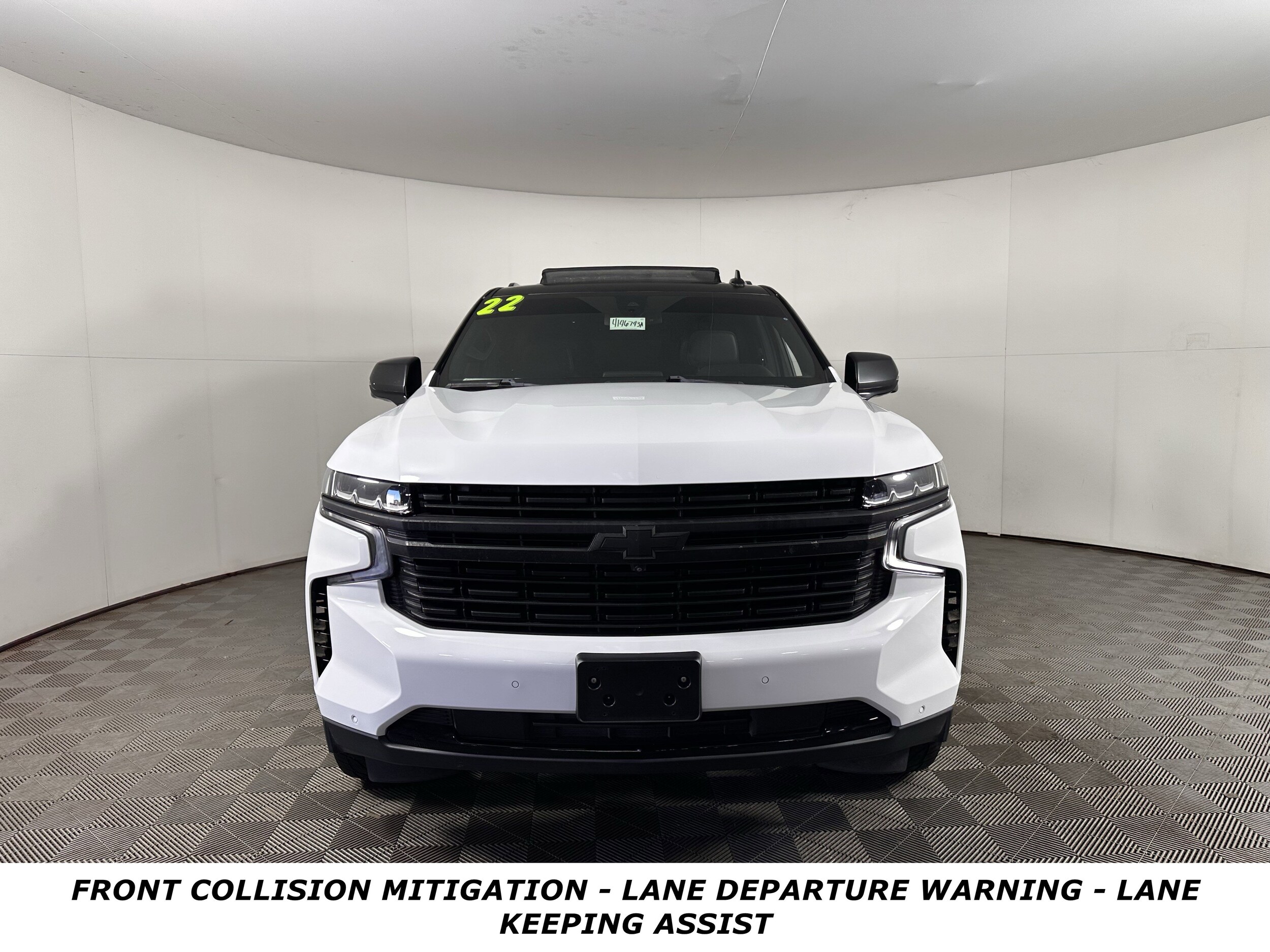 2022 Chevrolet Tahoe RST photo 2