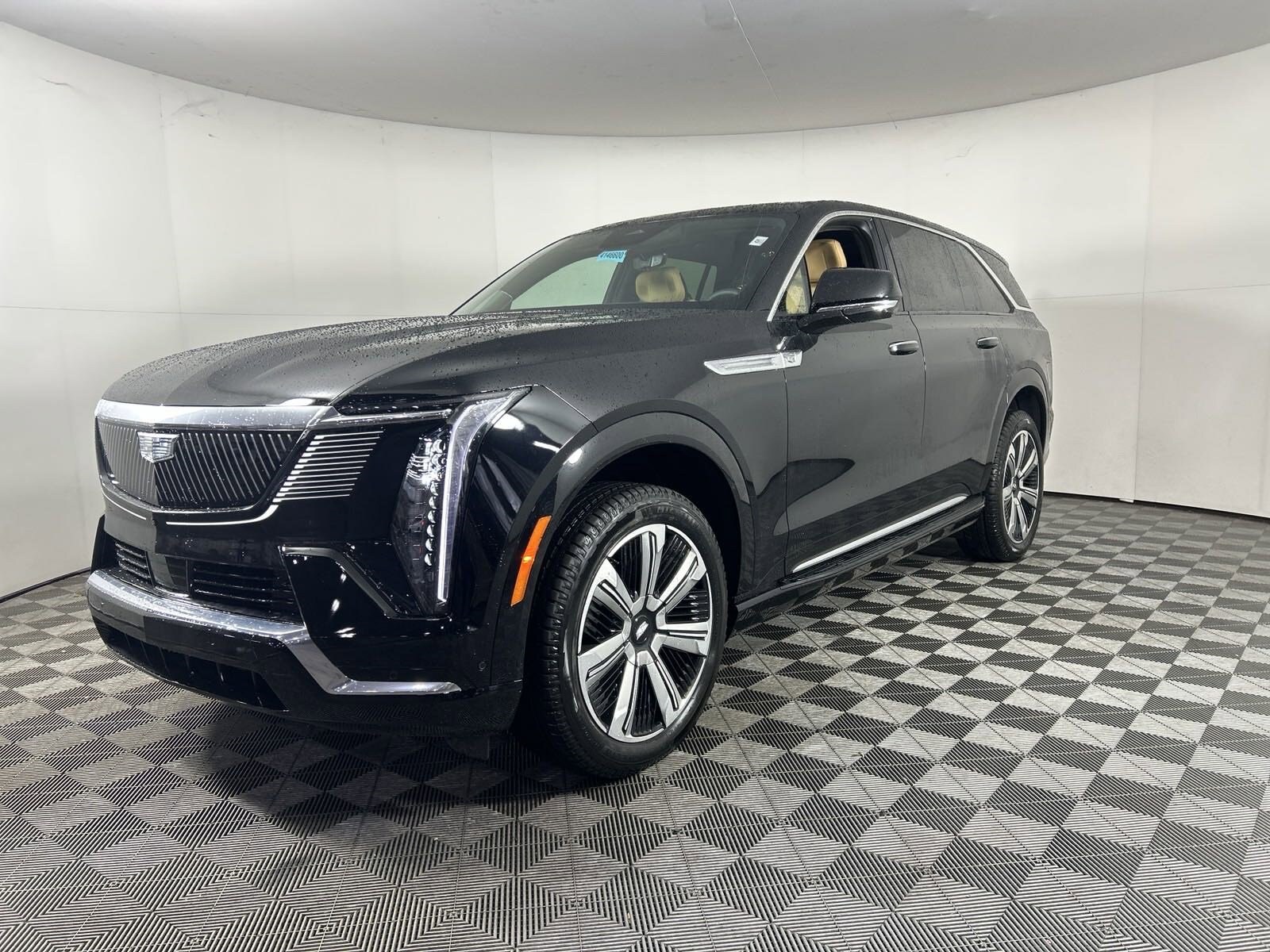 2025 Cadillac Escalade IQ photo 3