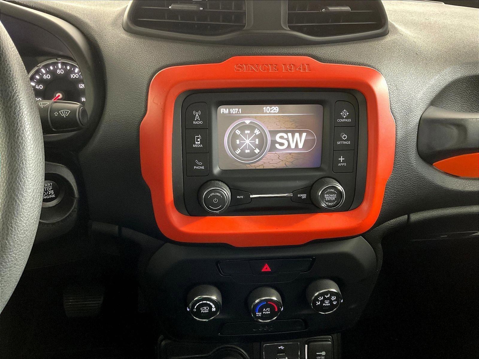 2018 Jeep Renegade Upland - Photo 9