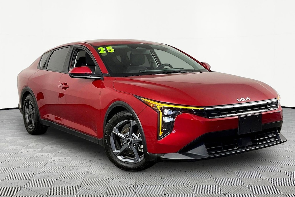 Used 2025 Kia K4 LXS FWD Sedan