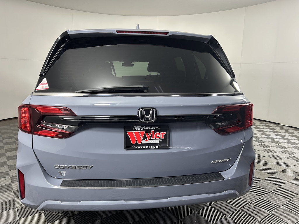 Used 2025 Honda Odyssey Sport-L Auto Van