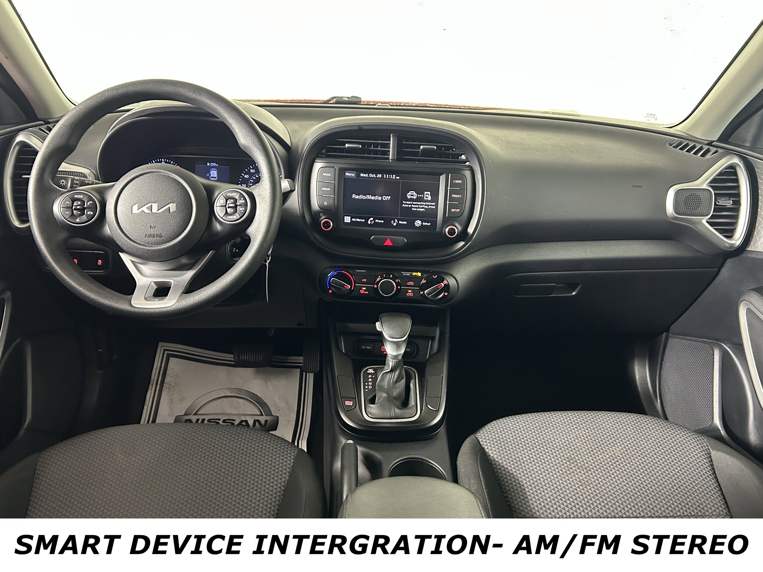 2022 Kia Soul LX photo 2