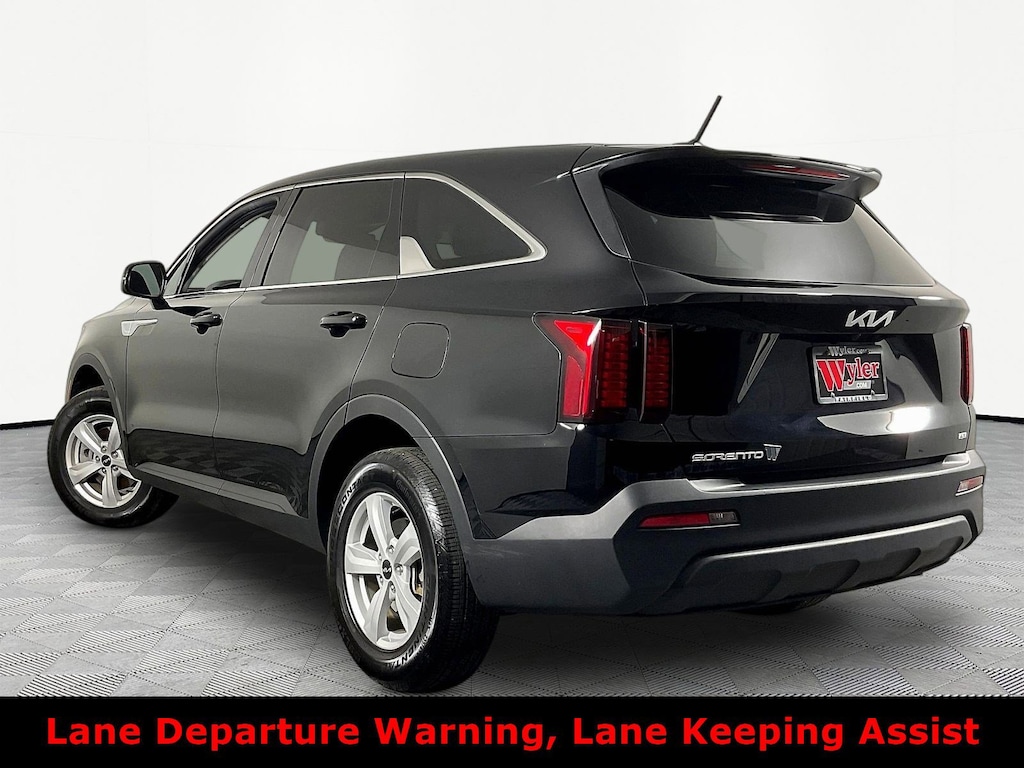 Certified 2023 Kia Sorento LX AWD SUV