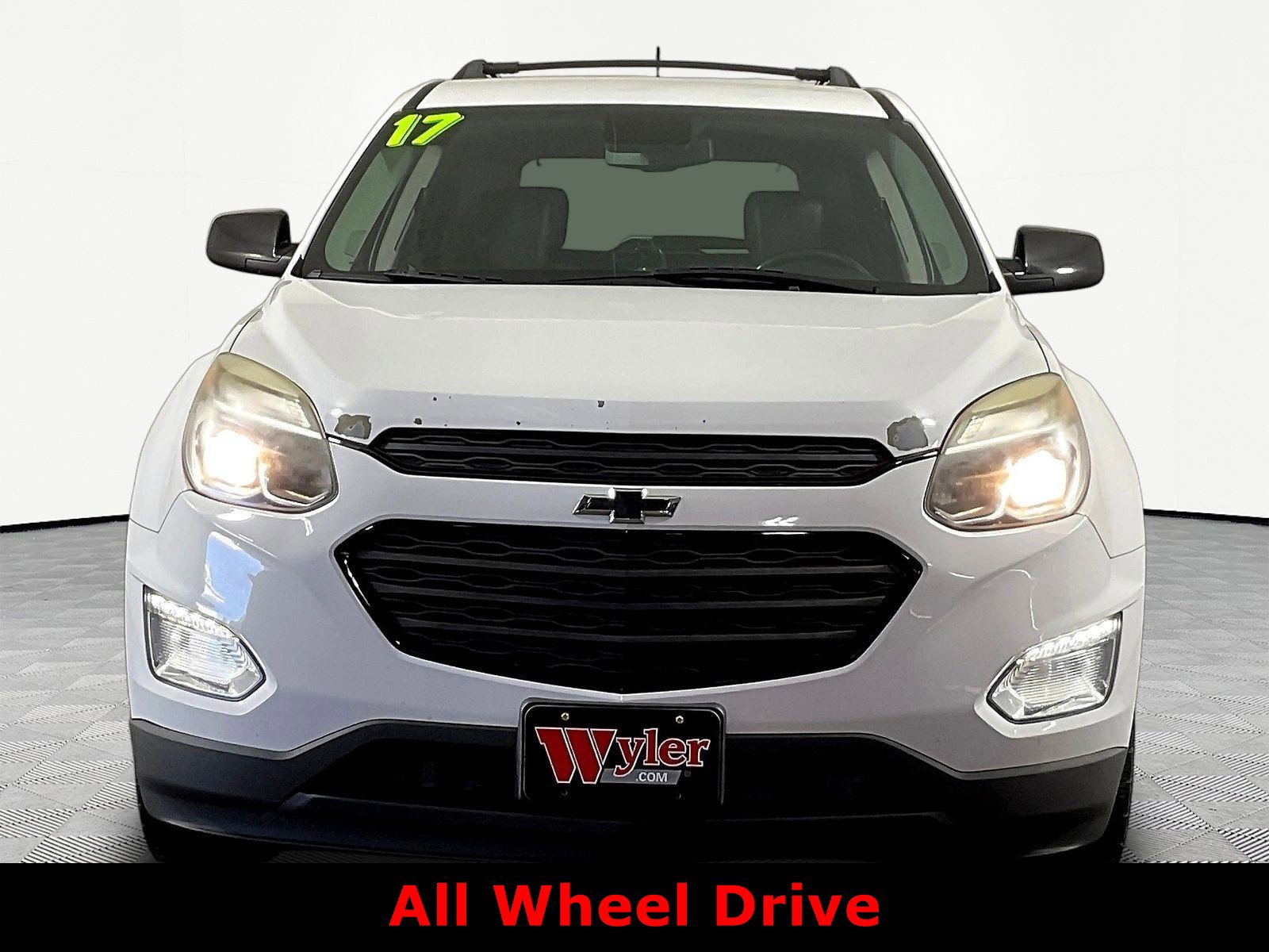 Used 2017 Chevrolet Equinox LT with VIN 2GNFLFEK7H6136442 for sale in Fairfield, OH