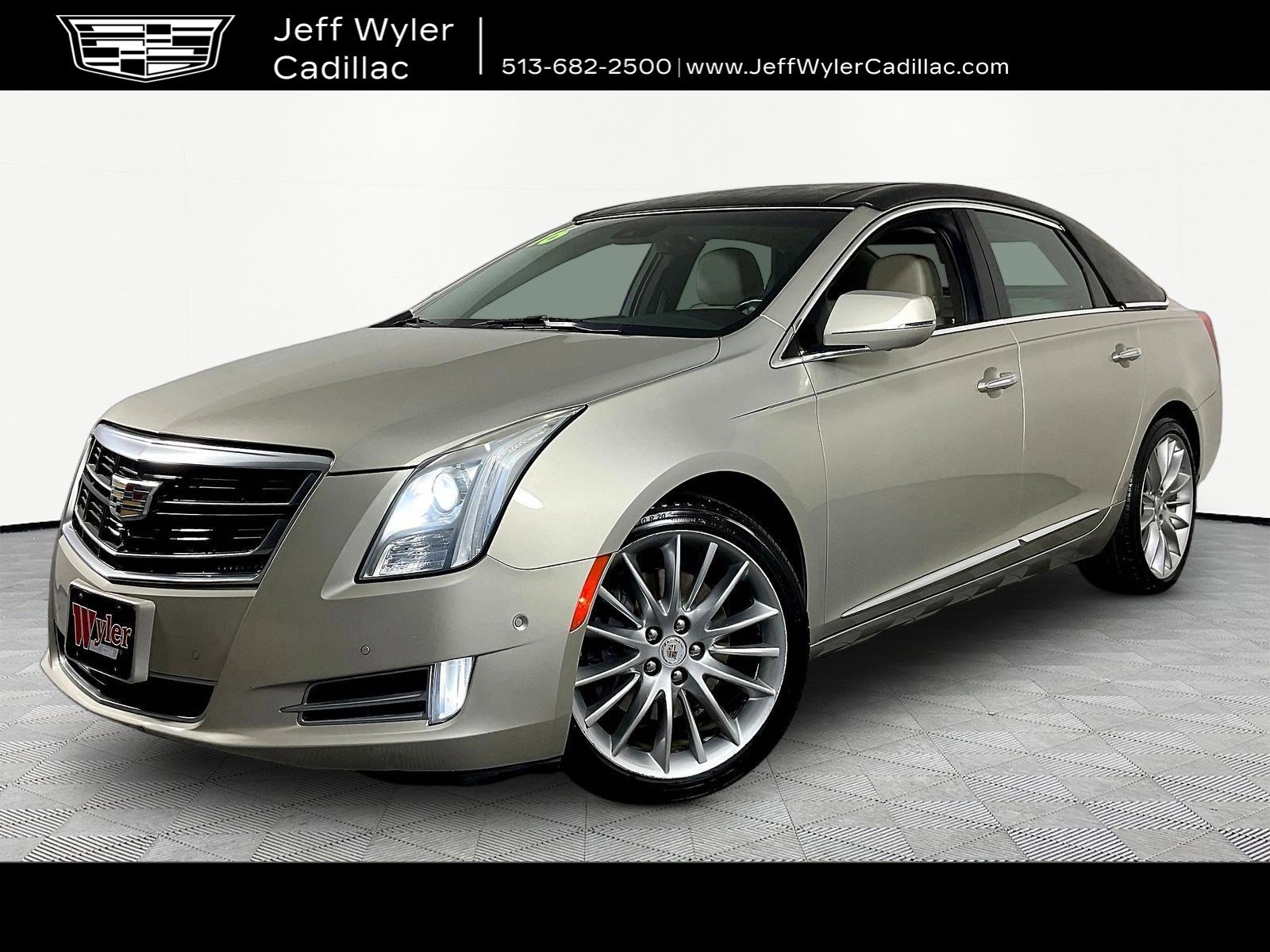 2016 Cadillac XTS 3.6L FWD Luxury Collection's photo