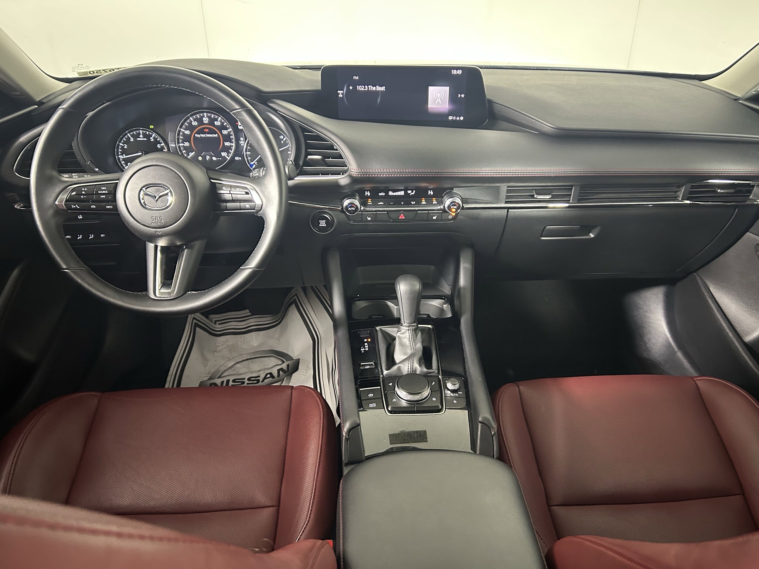 2025 Mazda Mazda3 Sedan 2.5 s Carbon photo 4