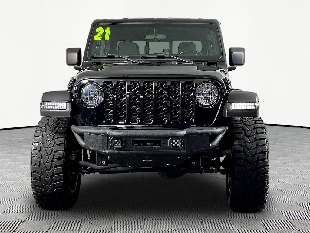 Used 2021 Jeep Gladiator Willys 4x4 Truck Crew Cab